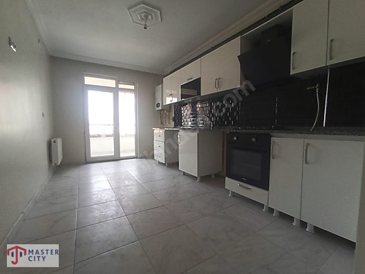 ERTAŞ CD.YAKINI 3+1 ASANSÖRLÜ ANKASTRELİ BOYA BADANALI DAİRE