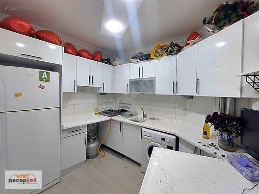 RECEP ÜMİT'TEN HATBOYU1 CAD. ASANSÖRLÜ KİRALIK EŞYALI DAİRE