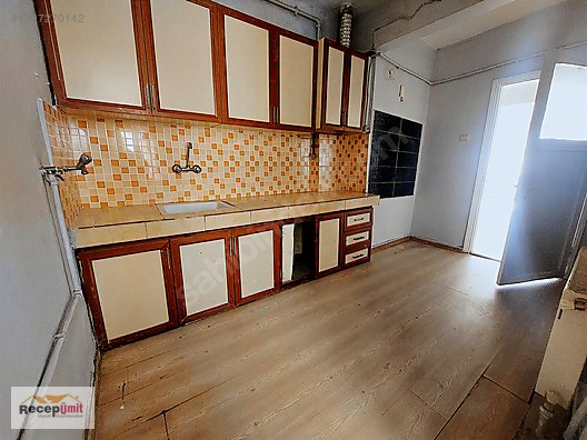 RECEP ÜMİT'TEN IŞIKLAR MAH.DE OPERA KARŞISI KİRALIK 2+1 DAİRE.