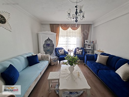 RECEP ÜMİT'TEN KUMLUBEL MAHALLESİNDE GENİŞ 2+1 SATILIK DAİRE.