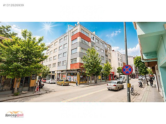 RECEP ÜMİT'TEN SAKARYA-2 CD ÜZERİ EŞYALI FERAH 3+1 KİRALIK DAİRE