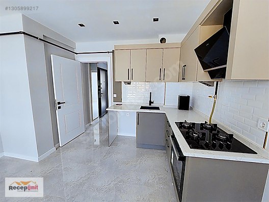 RECEP ÜMİT'TEN ŞARHÖYÜK BÜYÜK PARK YAKINI SATILIK 1+1 DAİRE