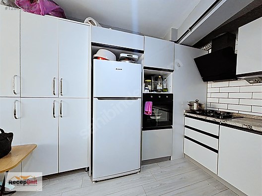 RECEP ÜMİT'TEN ŞARHÖYÜKTE SATILIK YERDEN ISITMA LUX 2+0 DAİRE.