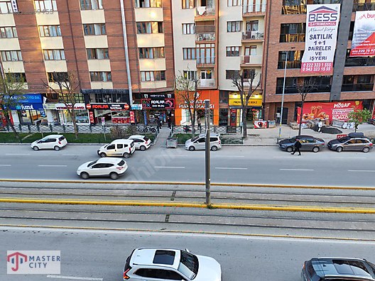 YILMAZ BÜYÜKERŞEN BULVARINDA YENİ BOYALI ASANSÖRLÜ 1+1 KİRALIK
